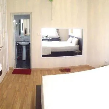 Green Villa